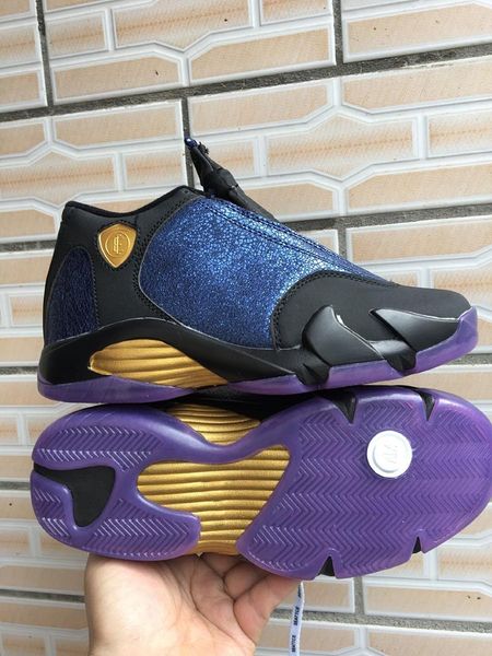 новая 14 doernbecher черного суда фиолетового multi-color белой мужчины баскетбол обувь спорт кроссовки 14s gs lil rey men дизайнер тренер с
новая 14 doernbecher черного суда фиолетового multi-color белой мужчины баскетбол обувь спорт кроссовки 14s gs lil rey men дизайнер тренер с