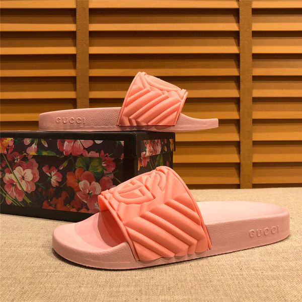 19ss 2020 new rivet men summer slippers italian designer genuine leather slides fashion thick platform beach slippers male shoes, Blue;gray
19ss 2020 new rivet men summer slippers italian designer genuine leather slides fashion thick platform beach slippers male shoes, Blue;gray