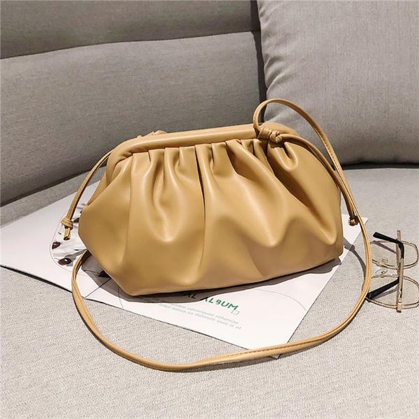 women simple shoulder bags solid color messenger bag wild fashion ladies cloud dumplings package small square bag bolsa feminina
women simple shoulder bags solid color messenger bag wild fashion ladies cloud dumplings package small square bag bolsa feminina