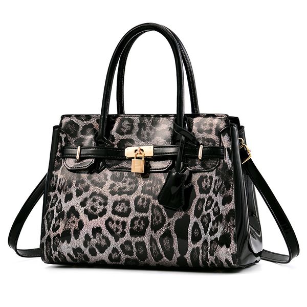 new brand fashion leopard pattern leather women luxury design handbags large capacity tote bag ladies' shoulder bags female messenger b
new brand fashion leopard pattern leather women luxury design handbags large capacity tote bag ladies' shoulder bags female messenger b