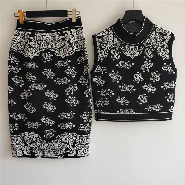 designer women two piece dresses nonesleeves fashion stylish womens brand t shirt + skirts sets luxury two piece suits size s-l, White
designer women two piece dresses nonesleeves fashion stylish womens brand t shirt + skirts sets luxury two piece suits size s-l, White