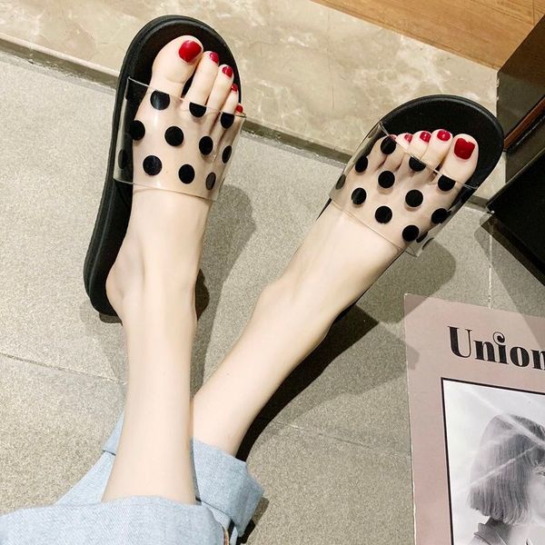 luxury designer shoes cool slippers female summer outdoor non-slip bath korean fashion simple plastic soft bottom home home bathroom sandals
luxury designer shoes cool slippers female summer outdoor non-slip bath korean fashion simple plastic soft bottom home home bathroom sandals