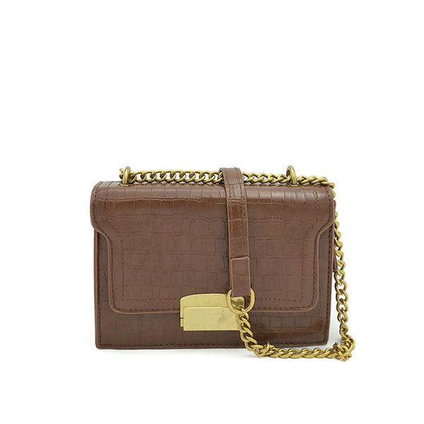 new 2020 women's one-shoulder bag fashion trend alligator lock small square bag chain one-shoulder
new 2020 women's one-shoulder bag fashion trend alligator lock small square bag chain one-shoulder