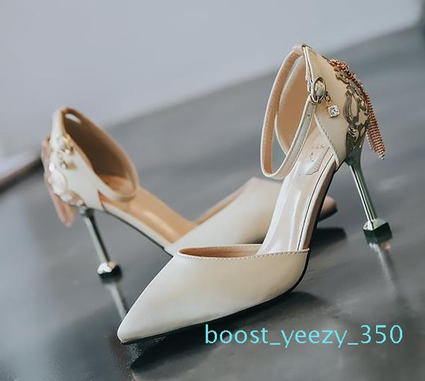 luxury fashion women designer pumps gorgeous rhinestone tassels red satin ankle strap pumps bridal wedding shoes size 34 to 40 b35, Black
luxury fashion women designer pumps gorgeous rhinestone tassels red satin ankle strap pumps bridal wedding shoes size 34 to 40 b35, Black
