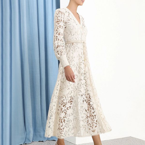 white solid lace dress woman vintage runway v-neck hollow out elegant party amxi dresses female autumn spring 2020 vestidos, Black;gray
white solid lace dress woman vintage runway v-neck hollow out elegant party amxi dresses female autumn spring 2020 vestidos, Black;gray