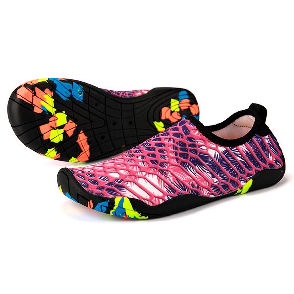 outdoor lovers beach summer outdoor shoes woman trekking upstream shoes men walking water quick drying sneaker
outdoor lovers beach summer outdoor shoes woman trekking upstream shoes men walking water quick drying sneaker