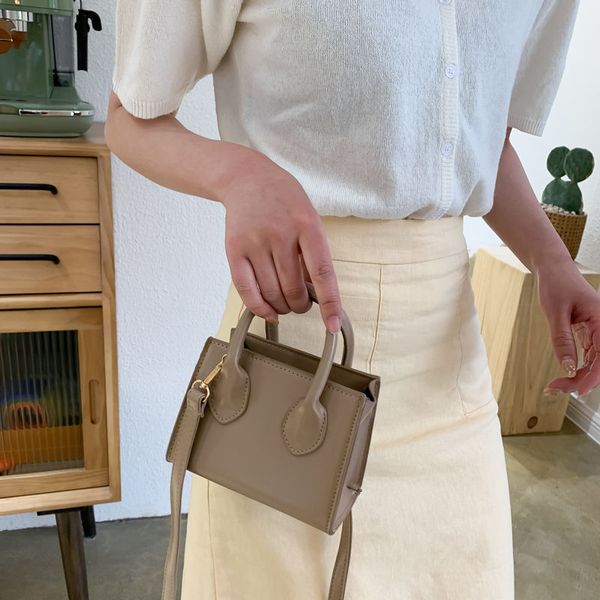 fashion simple ladies mini shoulder bag pu leather crossbody bags for women purses and handbags all match girls small flap 2020
fashion simple ladies mini shoulder bag pu leather crossbody bags for women purses and handbags all match girls small flap 2020