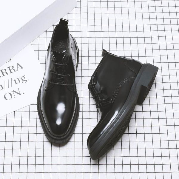 winter new mens black martin boots fashion pointed toe lace up patent leather brogue shoes high office carrer shoes
winter new mens black martin boots fashion pointed toe lace up patent leather brogue shoes high office carrer shoes