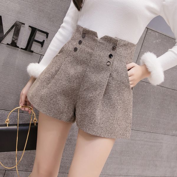 women woolen shorts 2020 autumn winter new fashion high waist double-breasted wool shorts ladies casual wide leg, White;black
women woolen shorts 2020 autumn winter new fashion high waist double-breasted wool shorts ladies casual wide leg, White;black