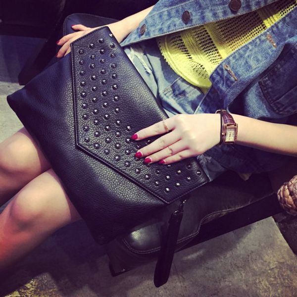 2020 новая промытая кожа одно плечо ретро сумка клатч кошельки и сумки
2020 новая промытая кожа одно плечо ретро сумка клатч кошельки и сумки