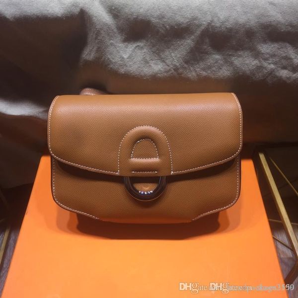 new pattern large capacity fashion women shoulder bag luxury women handbag global limited edition backpack travel bag 457 b3
new pattern large capacity fashion women shoulder bag luxury women handbag global limited edition backpack travel bag 457 b3