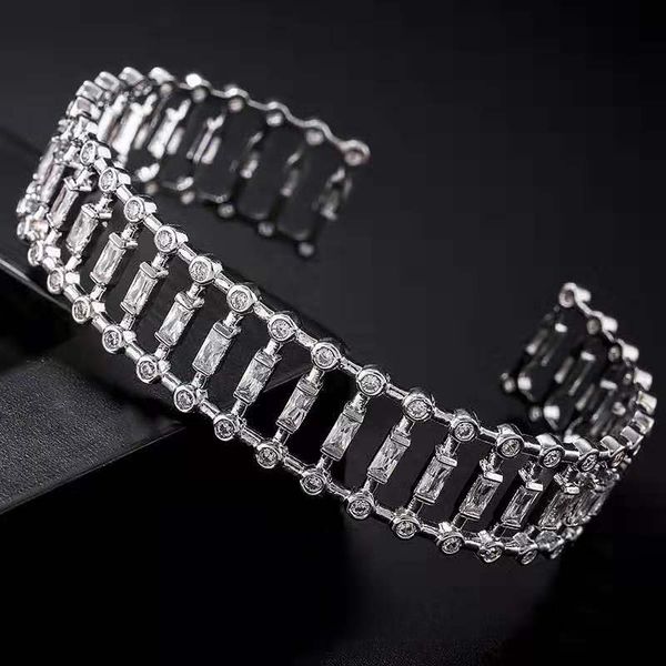fashion-dged bracelet hollowed-out copper micro-inlaid zircon bracelet opening adjustable cross-border color accessories wholesale jewelry, White
fashion-dged bracelet hollowed-out copper micro-inlaid zircon bracelet opening adjustable cross-border color accessories wholesale jewelry, White