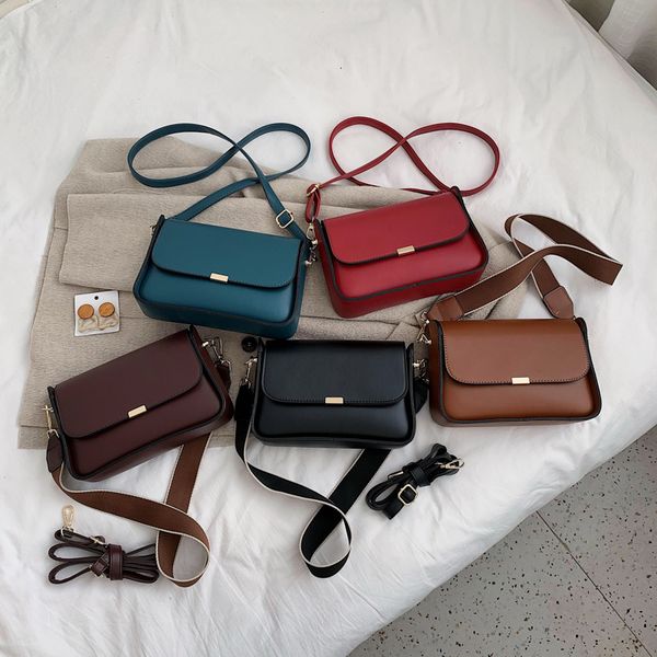 women's shoulder bags shoulder messenger crossbody small clutch female women handbag retro bag ladies
women's shoulder bags shoulder messenger crossbody small clutch female women handbag retro bag ladies