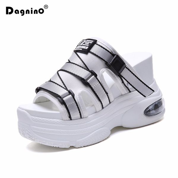2019 new summer buckle flip flops women's sandals fashion women 10cm wedges platform shoes open toe woman flats beach slippers, Black
2019 new summer buckle flip flops women's sandals fashion women 10cm wedges platform shoes open toe woman flats beach slippers, Black