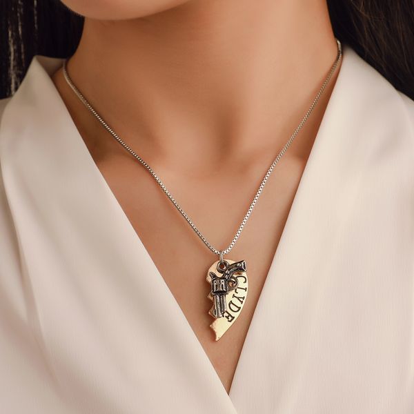 zs 2 pcs/set heart shape detachable necklace for couples women men's vintage chain paired chain choker necklaces gift for love, Silver
zs 2 pcs/set heart shape detachable necklace for couples women men's vintage chain paired chain choker necklaces gift for love, Silver