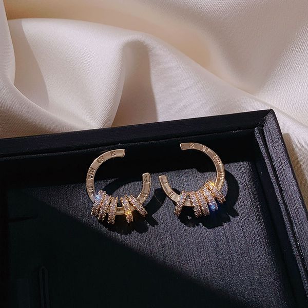 hoop & huggie elegant simple gold filled micro pave earring crystal stud earrings women charm high-grade jewelry, Golden;silver
hoop & huggie elegant simple gold filled micro pave earring crystal stud earrings women charm high-grade jewelry, Golden;silver