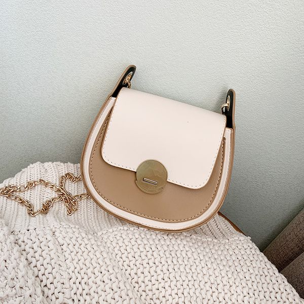 2020 new niche wild messenger bag fashion saddle bag inner patch pocket women's shoulder
2020 new niche wild messenger bag fashion saddle bag inner patch pocket women's shoulder