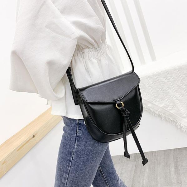 women pu leather handbags shoulder messenger saddle bag women leather solid small crossbody bag for vacation and travel
women pu leather handbags shoulder messenger saddle bag women leather solid small crossbody bag for vacation and travel