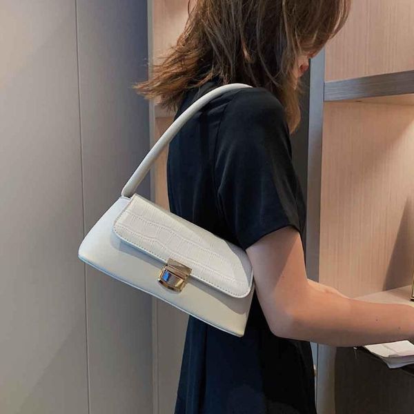 elegant shoulder bag women 2020 hasp baguette bag solid color handbags lock simple party subaxillary bags bolsa feminina
elegant shoulder bag women 2020 hasp baguette bag solid color handbags lock simple party subaxillary bags bolsa feminina