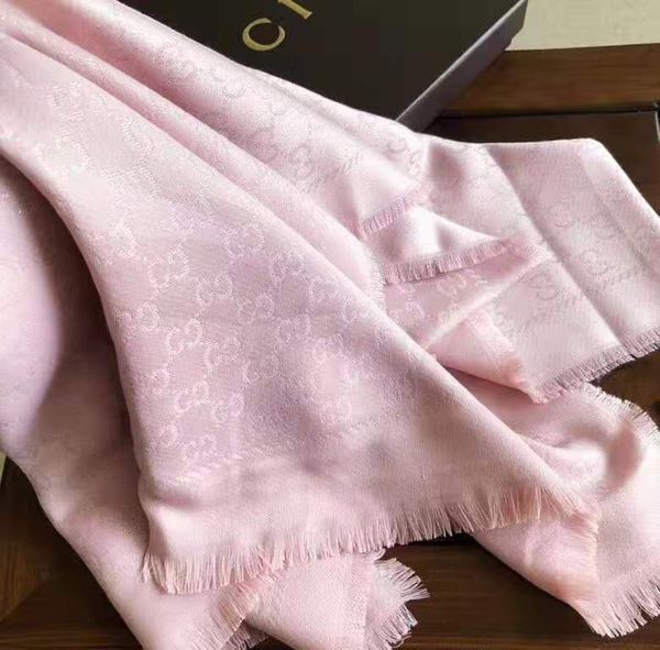 fashionable women elegant spring and summer boutique silk jacquard with four sides of burr technology soft smooth and very comfortable scar2, Blue;gray
fashionable women elegant spring and summer boutique silk jacquard with four sides of burr technology soft smooth and very comfortable scar2, Blue;gray