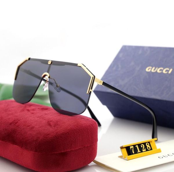 0002 luxury designer oversized women sunglasses fashion uv400 polarized woman's glasses metal round sunglasses with box -13, White;black
0002 luxury designer oversized women sunglasses fashion uv400 polarized woman's glasses metal round sunglasses with box -13, White;black