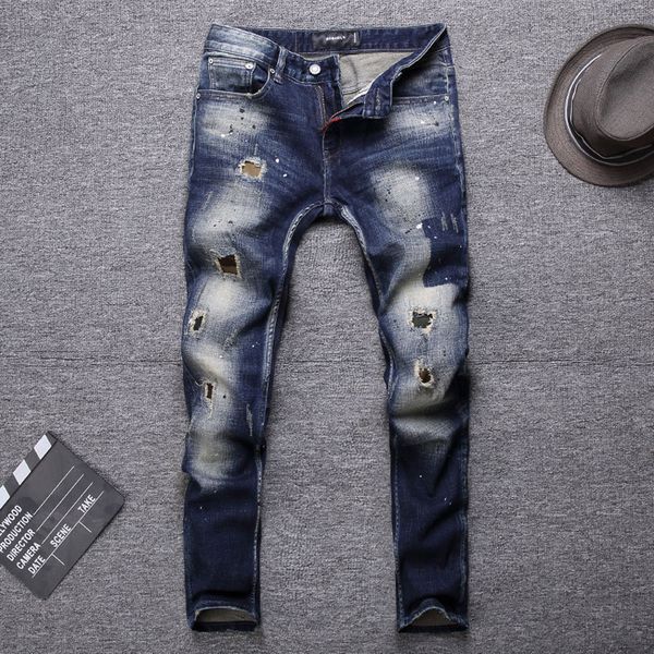 2020 new blue color streetwear biker jeans fashion hole men jeans slim fit spliced designer ripped men hip hop pants
2020 new blue color streetwear biker jeans fashion hole men jeans slim fit spliced designer ripped men hip hop pants