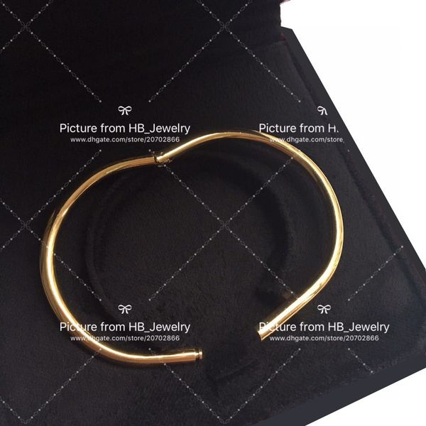 correct logo location version designer nail bracelets for man and women party wedding lovers gift luxury jewelry for bride, White
correct logo location version designer nail bracelets for man and women party wedding lovers gift luxury jewelry for bride, White