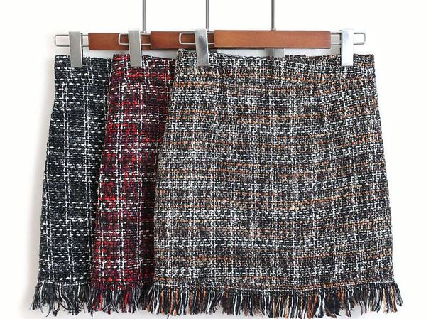 women woolen mini skirt autumn winter vintage straight plaid tassel skater skirt high waist femininas s-2xl, Black
women woolen mini skirt autumn winter vintage straight plaid tassel skater skirt high waist femininas s-2xl, Black