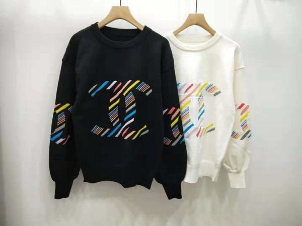 1124 2018 autumn brand ame tyle weater pullover black white long leeve panelled fa hion weater luxury qian
1124 2018 autumn brand ame tyle weater pullover black white long leeve panelled fa hion weater luxury qian