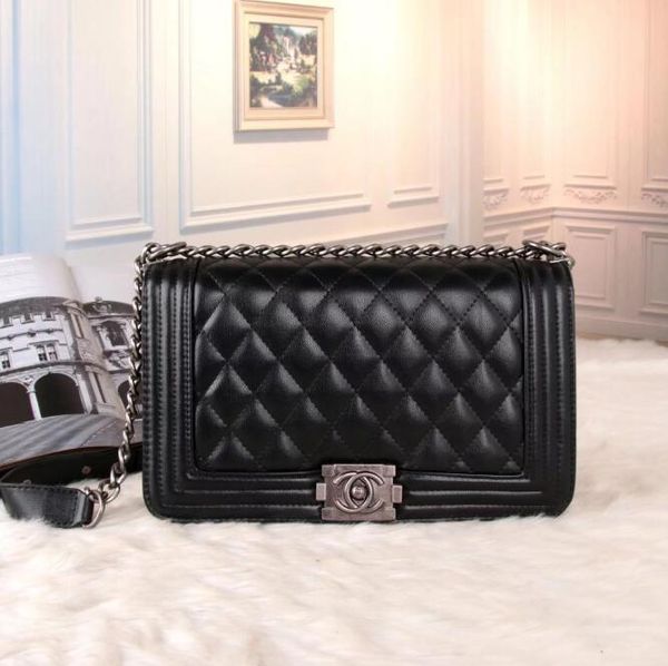 ladies metal love heart pattern chain brand shoulder crossbody bags women leather luxury handbags clutch evening bags c-701
ladies metal love heart pattern chain brand shoulder crossbody bags women leather luxury handbags clutch evening bags c-701