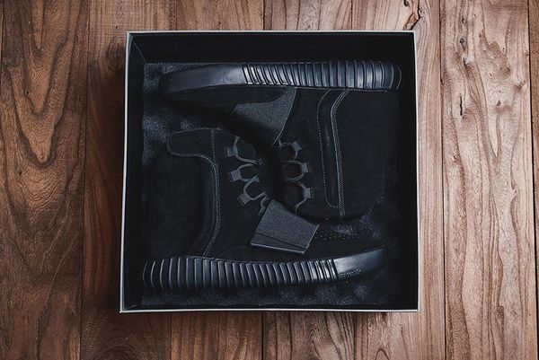 2019 750 desert boot designer kanye martin boots fashion luxury basketball star men new brand booties sneakers mens trainers outdoor shoes
2019 750 desert boot designer kanye martin boots fashion luxury basketball star men new brand booties sneakers mens trainers outdoor shoes