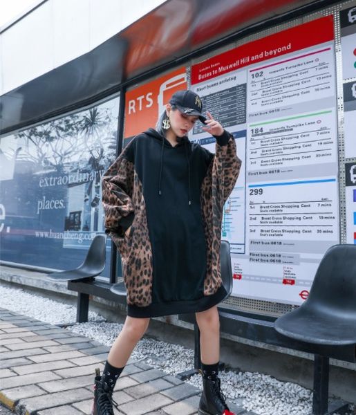women's leopard sweatshirt with invisible pocket hip hop streewear oversized loose sweatshirt casual bat sleeve hoodie, Black
women's leopard sweatshirt with invisible pocket hip hop streewear oversized loose sweatshirt casual bat sleeve hoodie, Black