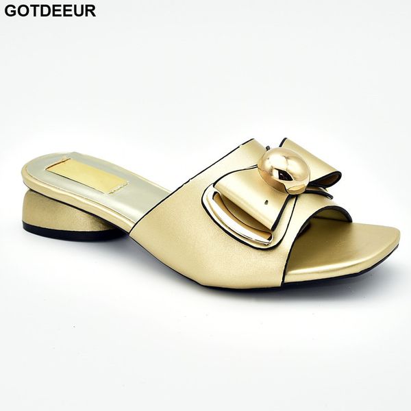 new arrival summer shoes big size elegant slip on women wedding shoes decorated with rhinestone luxury women designers, Black
new arrival summer shoes big size elegant slip on women wedding shoes decorated with rhinestone luxury women designers, Black