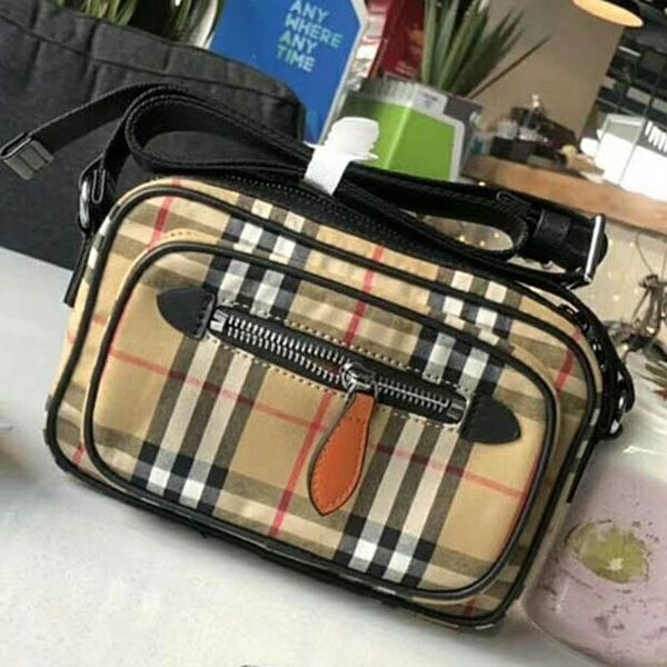 new classic fashion designer bag are compact deluxe bag easy to carry, hand bags with good leather quality number: 109
new classic fashion designer bag are compact deluxe bag easy to carry, hand bags with good leather quality number: 109