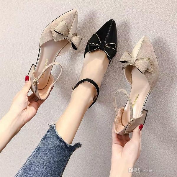 spring and summer new chinese heels with a hollow single-shoe bag head sandals female sharp head thick heels, Black
spring and summer new chinese heels with a hollow single-shoe bag head sandals female sharp head thick heels, Black