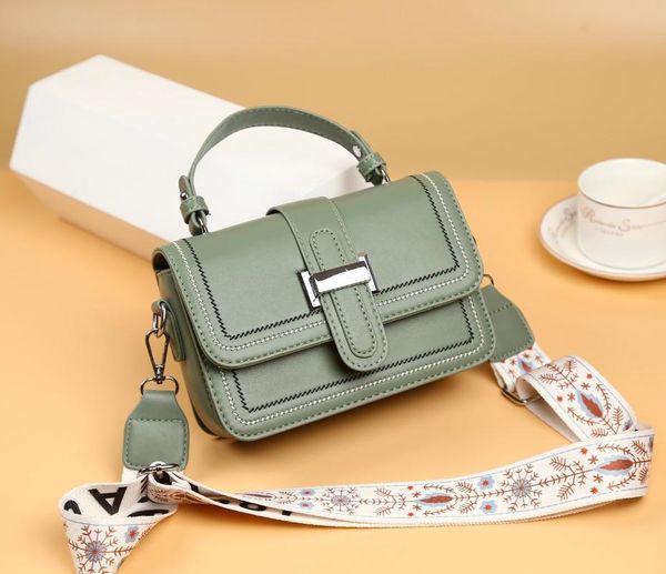 luxury handbags women bags designer pu leather shoulder bag casual ladies hand bags fashion crossbady for women 2020 trend
luxury handbags women bags designer pu leather shoulder bag casual ladies hand bags fashion crossbady for women 2020 trend