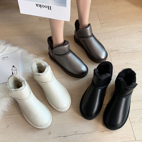 black shiny women winter snow boots keep warm plus velvet ankle boots women non slip waterproof short booties ladies u11-05
black shiny women winter snow boots keep warm plus velvet ankle boots women non slip waterproof short booties ladies u11-05