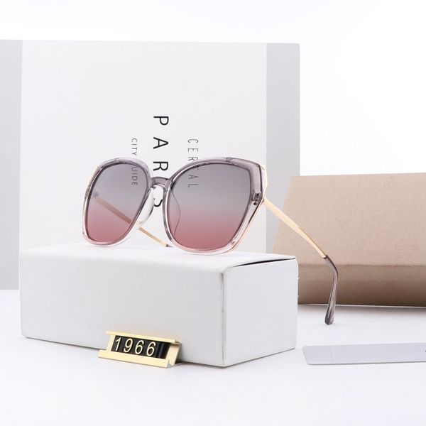 2020 polarizing sunglasses polaroid hd lenses tr-90 frames true color coating fashion trend 1966, White;black
2020 polarizing sunglasses polaroid hd lenses tr-90 frames true color coating fashion trend 1966, White;black
