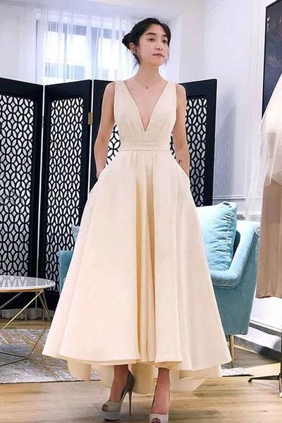 elegant high low style prom gown v neck bowknot back evening dress with pockets robe de soiree custom made, Black;red
elegant high low style prom gown v neck bowknot back evening dress with pockets robe de soiree custom made, Black;red