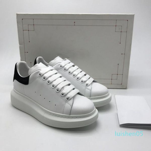 20ss luxury platform designer shoe reflective triple black velvet white oversized men casual sneaker party full dress calfskin leather l05
20ss luxury platform designer shoe reflective triple black velvet white oversized men casual sneaker party full dress calfskin leather l05