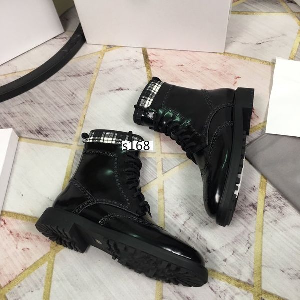 order low boot in calfskin 2020 fashion motorcycle boots male female martins shoes high boots plus ssss, Black
order low boot in calfskin 2020 fashion motorcycle boots male female martins shoes high boots plus ssss, Black