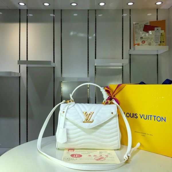 w3 the latest french high-end brand women's wear one-shoulder bag classic charm exquisite fashion design party delivery m53931, Black;red
w3 the latest french high-end brand women's wear one-shoulder bag classic charm exquisite fashion design party delivery m53931, Black;red