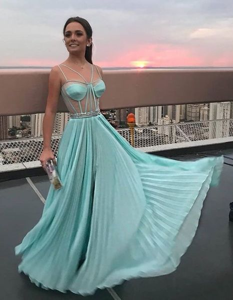 женская бретельках длинные синий вечерние платья шифон плиссированные robe de soiree a-line длина пола формальные платья сшитое, Black;red
женская бретельках длинные синий вечерние платья шифон плиссированные robe de soiree a-line длина пола формальные платья сшитое, Black;red