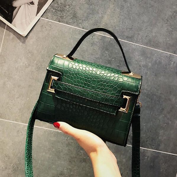 women shoulder bags ladies messenger crossbody bags new stone grain fashion trend pattern buckle flap handbags
women shoulder bags ladies messenger crossbody bags new stone grain fashion trend pattern buckle flap handbags