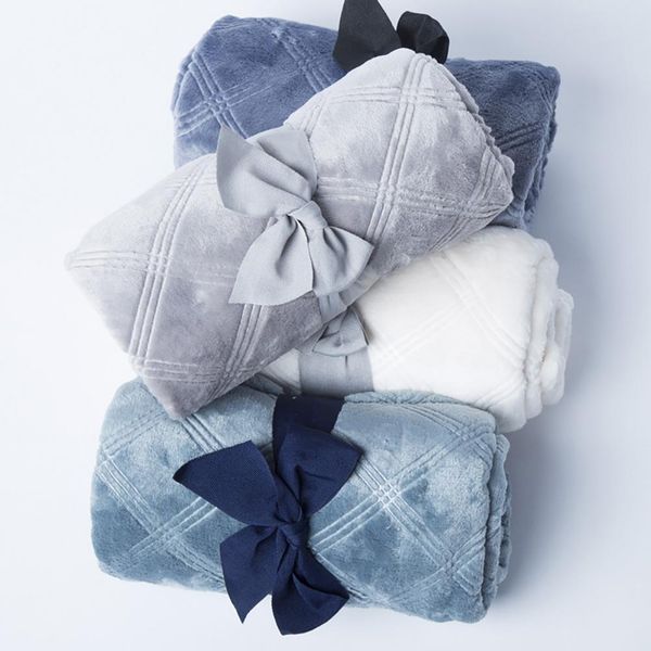 hobbylane single layer thicken flannel blanket for travel office use blanket solid color
hobbylane single layer thicken flannel blanket for travel office use blanket solid color