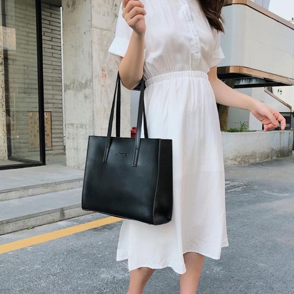 2pcs solid color pu leather handbags shoulder bag for women simple ladies large capacity portable messenger bags bolsas feminina
2pcs solid color pu leather handbags shoulder bag for women simple ladies large capacity portable messenger bags bolsas feminina