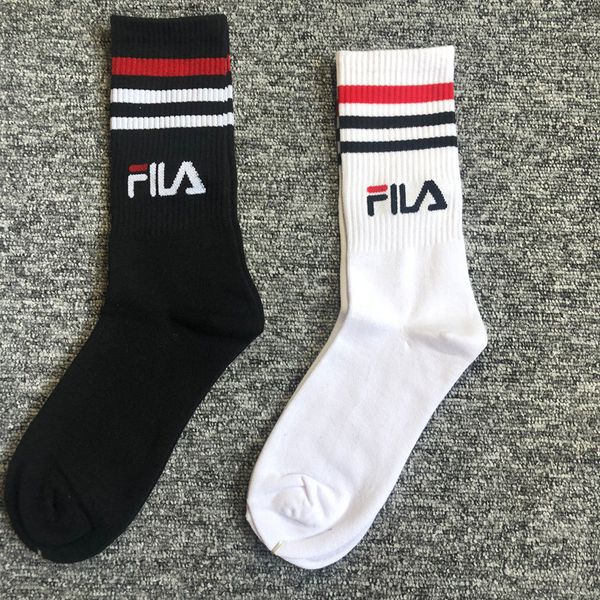 Hip Hop Tide Brand Sports Sock Outdoor Basketball Cotton Breathable Sock for Men Women High Street Soccer Socks
Hip Hop Tide Brand Sports Sock Outdoor Basketball Cotton Breathable Sock for Men Women High Street Soccer Socks