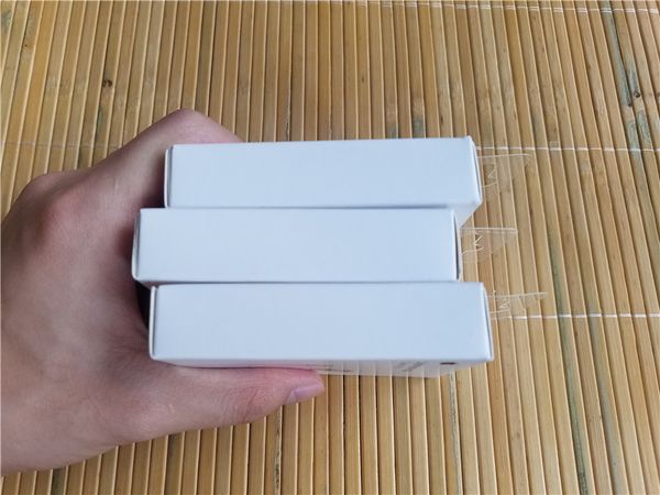 With green ticker original a quality 3ft data u b data charger cable for ip5 6 7 with new retail box package 
With green ticker original a quality 3ft data u b data charger cable for ip5 6 7 with new retail box package