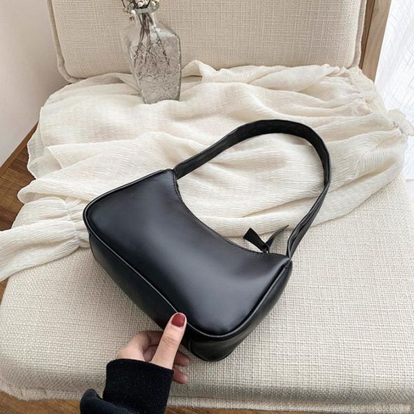 women's shoulder bag 2020 trendy bags, soft leather women baguette alar package leisure retro mini shoulder bag
women's shoulder bag 2020 trendy bags, soft leather women baguette alar package leisure retro mini shoulder bag