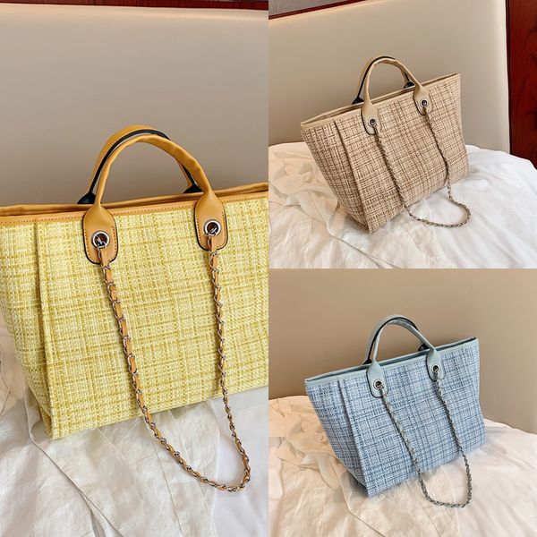 plaid cloth hand big women's plaid shoulder 2020 chain shoulder bag fashionable small fragrant women's bag, White
plaid cloth hand big women's plaid shoulder 2020 chain shoulder bag fashionable small fragrant women's bag, White